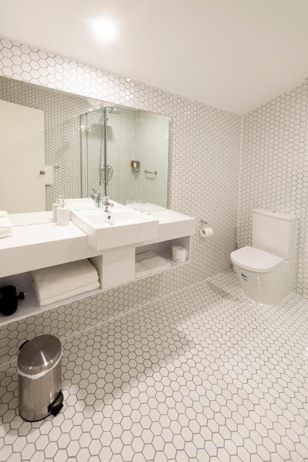 V Motel Christchurch Bagian luar foto