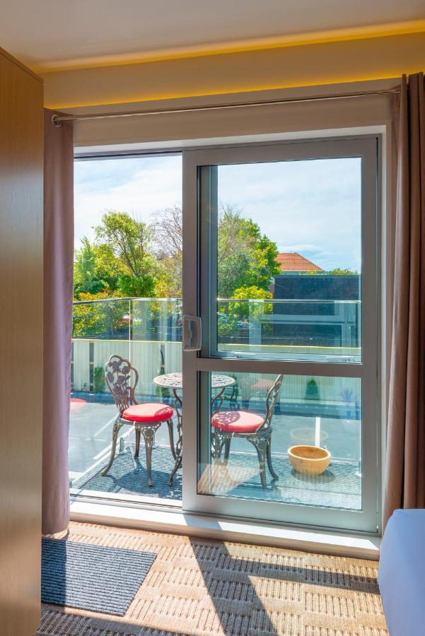 V Motel Christchurch Bagian luar foto